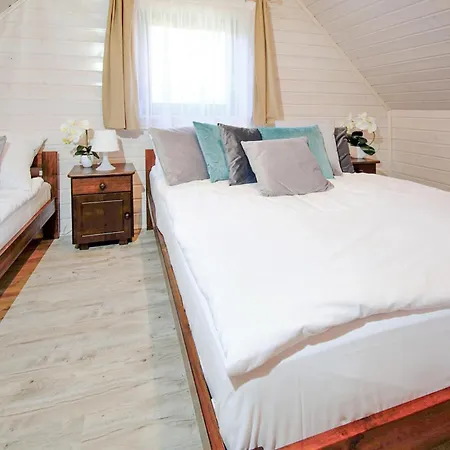 Сasa de vacaciones 2 Bedroom Amazing In