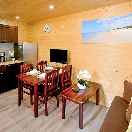 Сasa de vacaciones 2 Bedroom Amazing In Mielenko